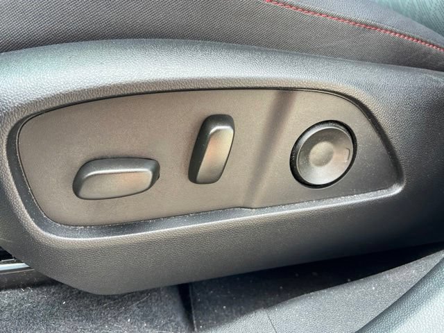 Used 2026 Chevrolet Equinox RS w/ Convenience Package III FWD image 30