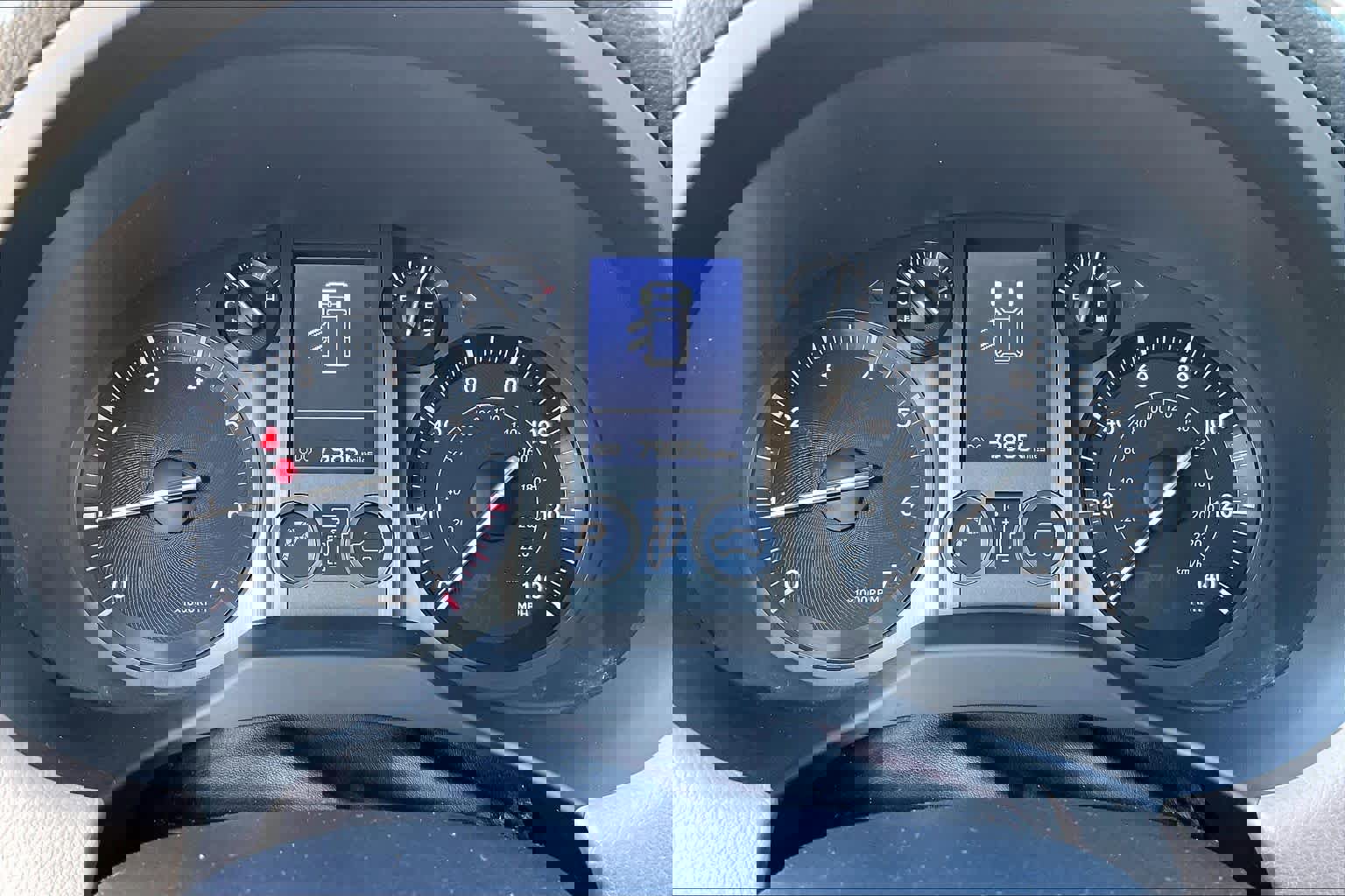 Used 2016 Lexus GX 460 image 22