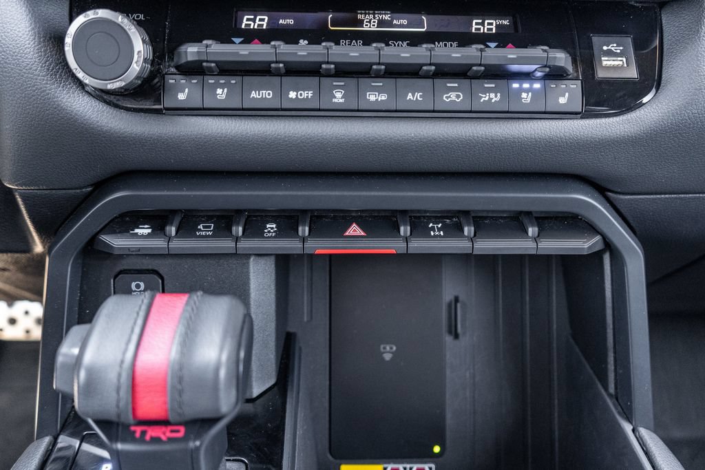 Certified 2025 Toyota Sequoia TRD Pro AWD/4WD image 32