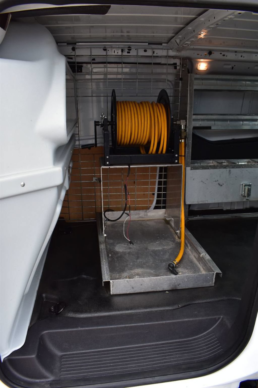 Used 2016 Ford Transit Connect XL FWD image 25