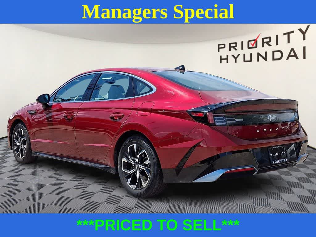 Used 2025 Hyundai Sonata SEL FWD image 6