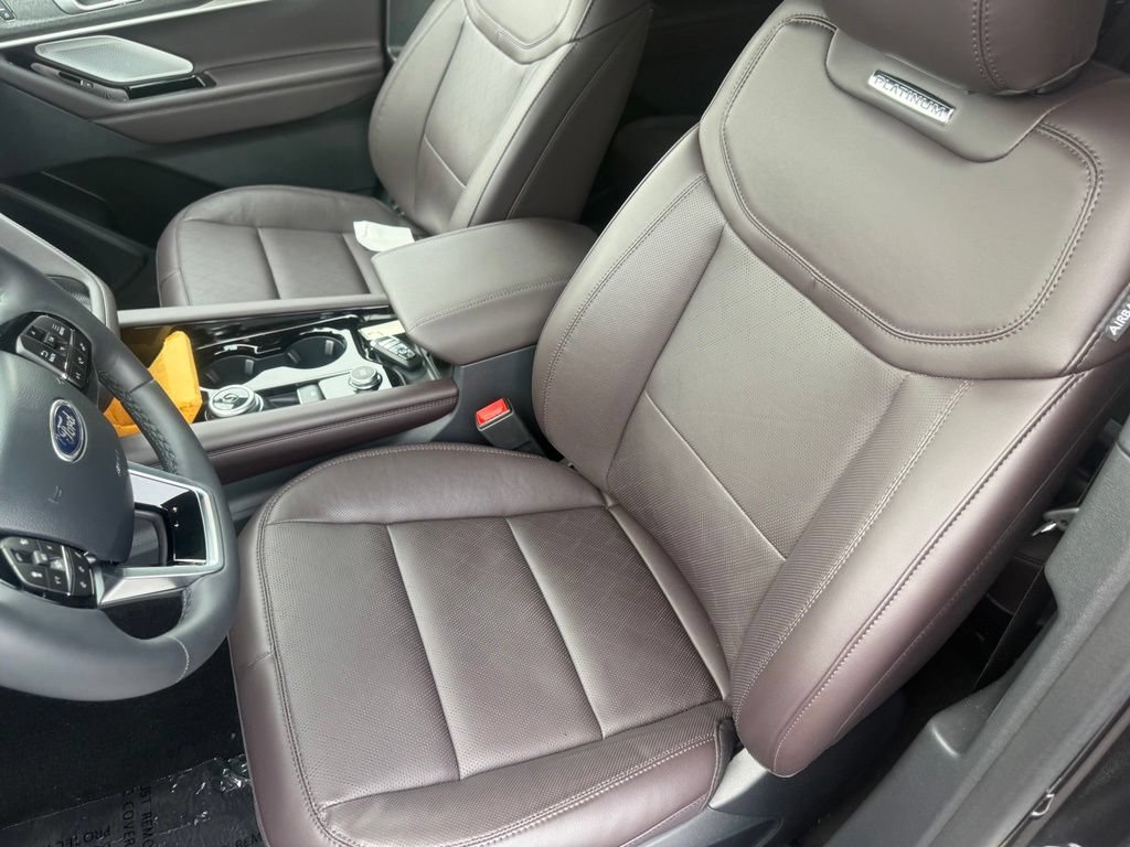 New 2026 Ford Explorer Platinum AWD/4WD image 17