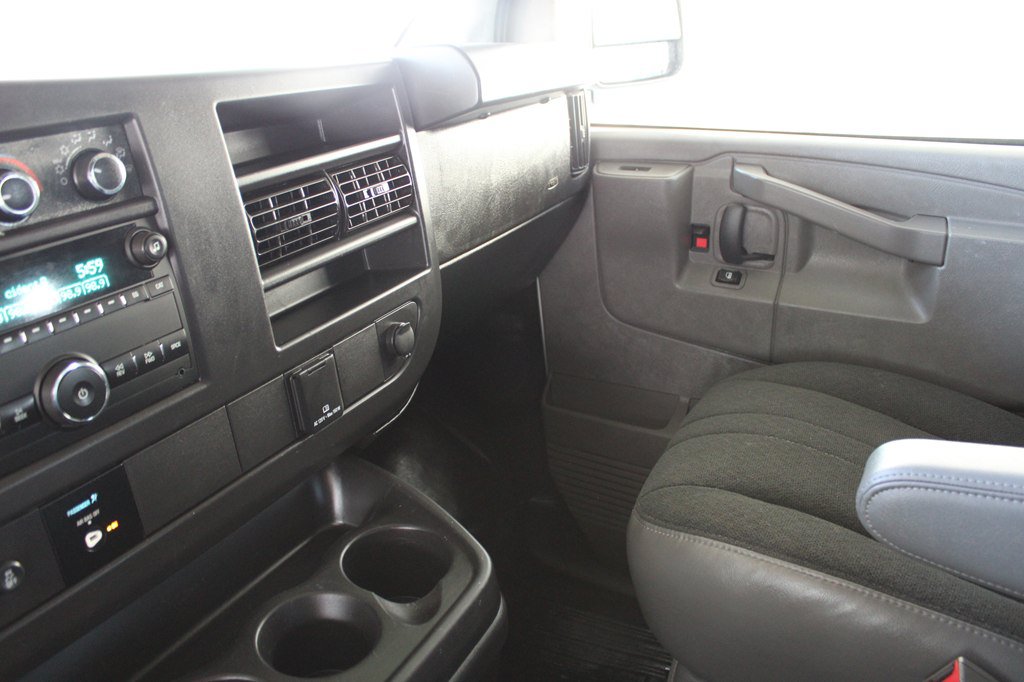 Used 2024 Chevrolet Express 2500 w/ Driver Convenience Package RWD image 29