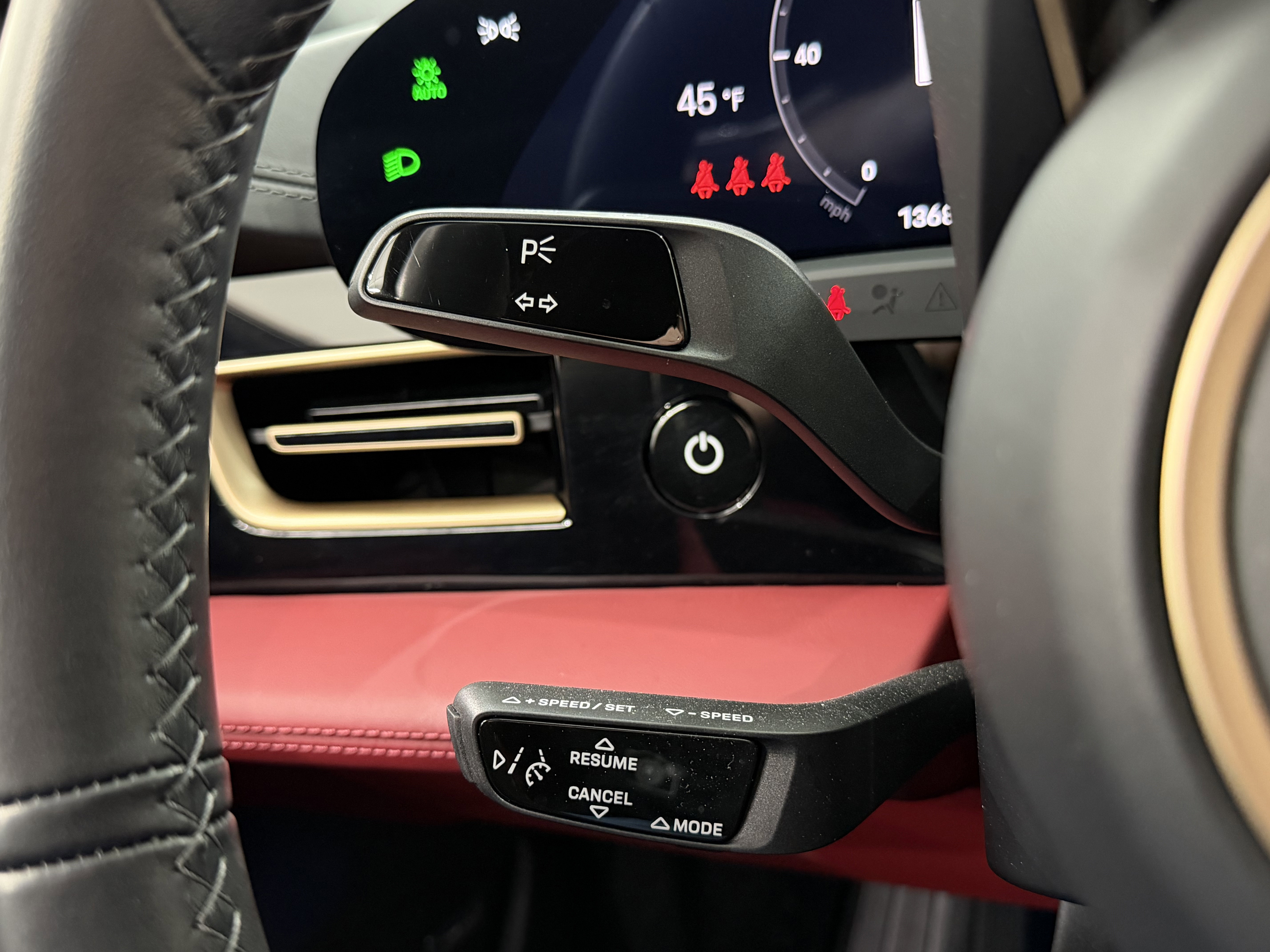 Certified 2023 Porsche Taycan 4S image 40