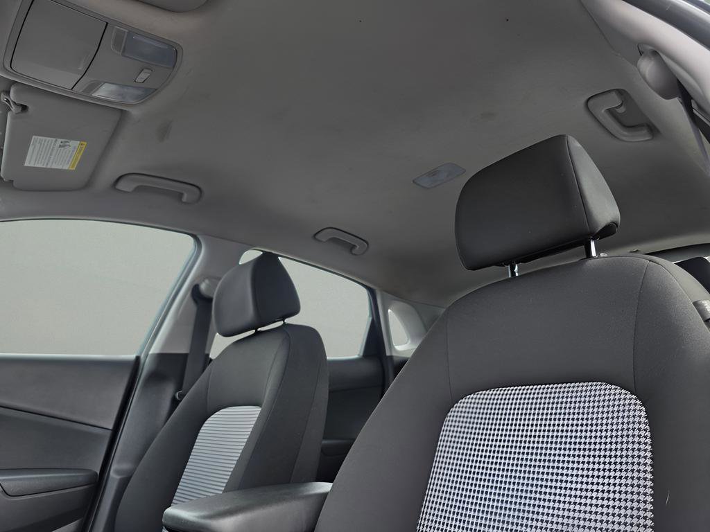 Used 2022 Hyundai Kona SE AWD/4WD image 18