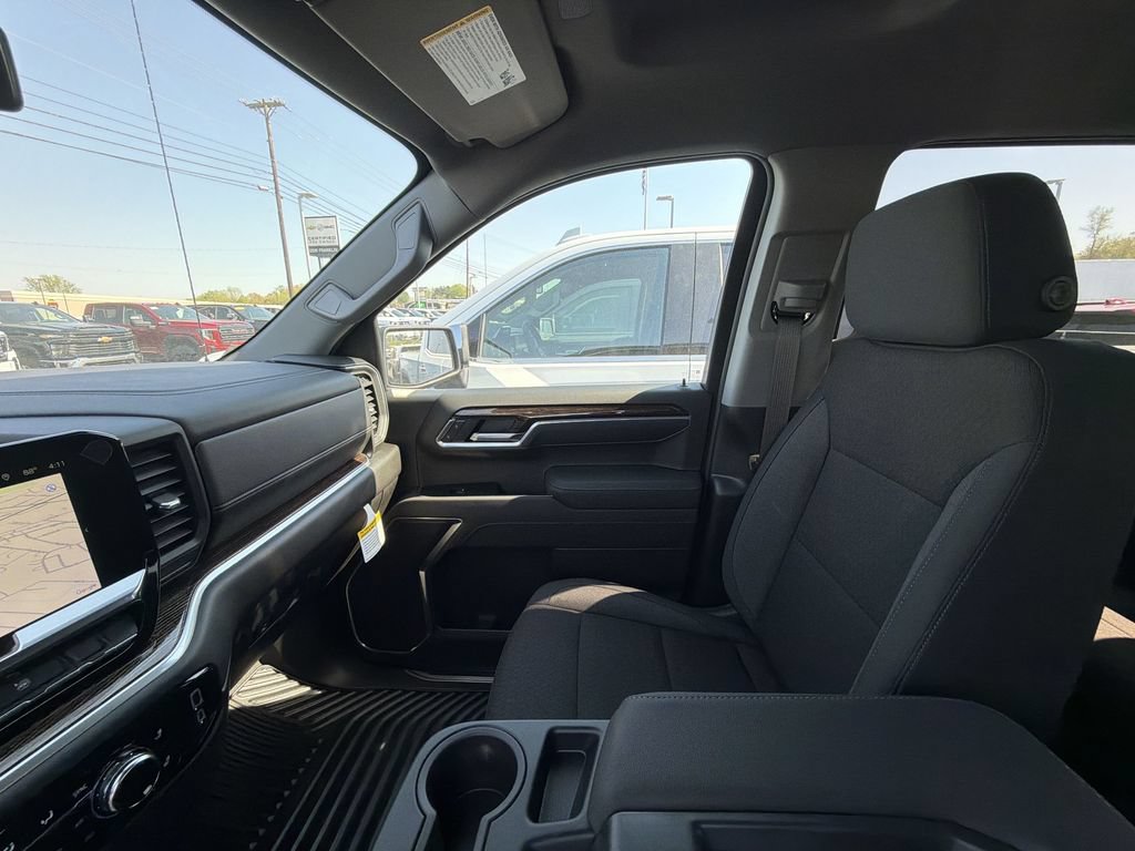 New 2026 GMC Sierra 1500 SLE w/ Preferred Package AWD/4WD image 11