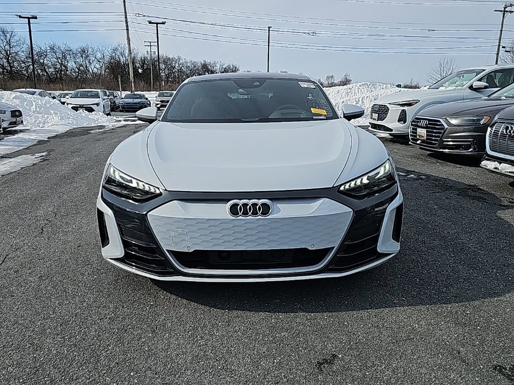 Used 2023 Audi e-tron GT Prestige w/ Prestige Package image 16