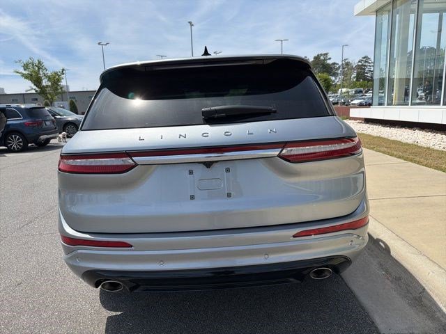 Used 2024 Lincoln Corsair Reserve w/ Equipment Group 201A image 4