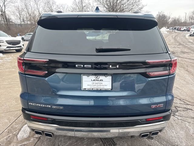Used 2024 GMC Acadia Denali image 4