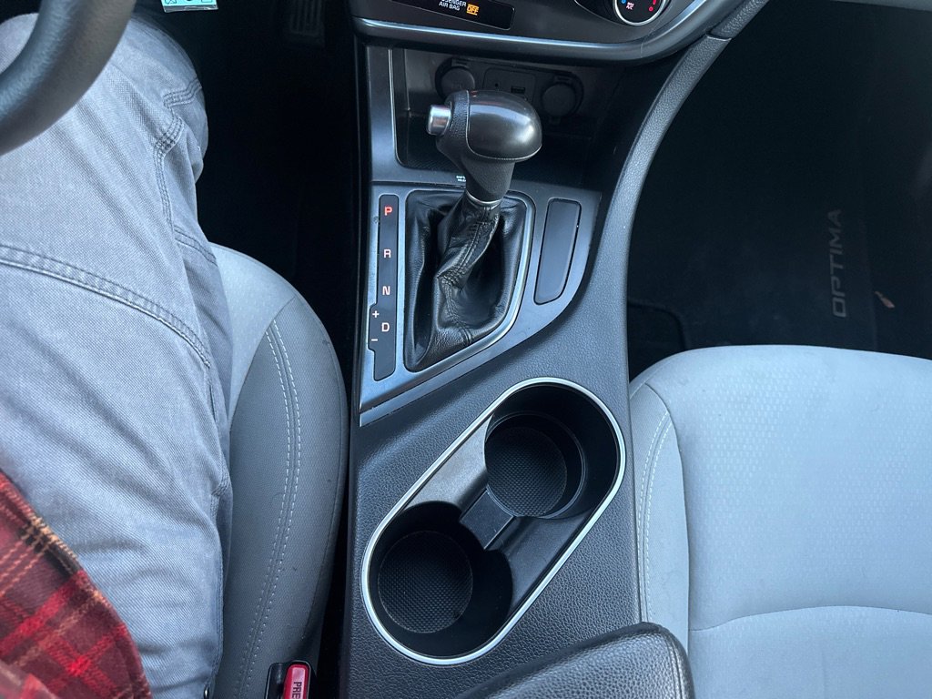 Used 2014 Kia Optima LX image 17