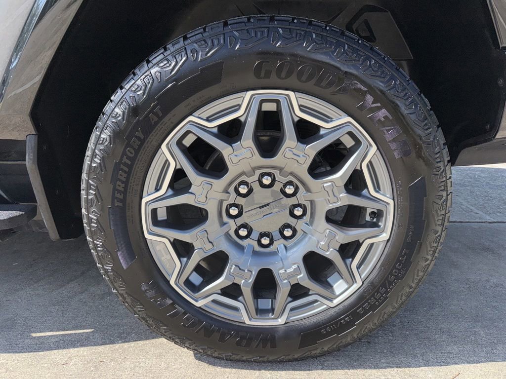 Used 2025 GMC Hummer EV 3X AWD/4WD image 54