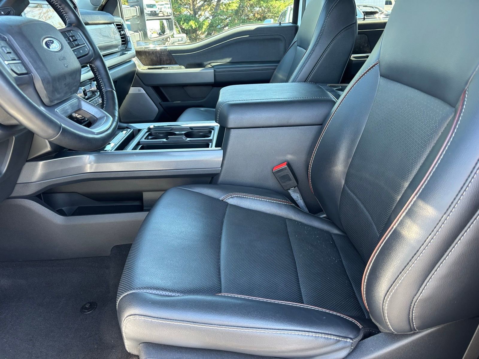 Used 2024 Ford F450 Lariat w/ Camper Package AWD/4WD image 20