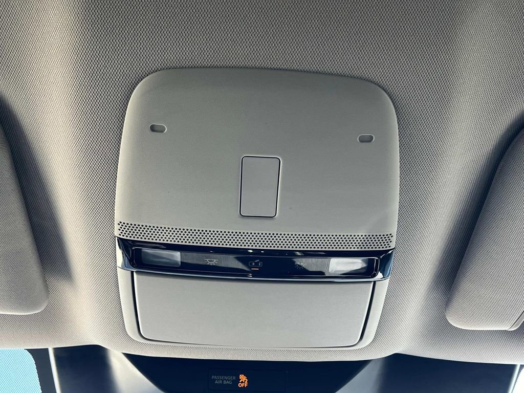 Certified 2025 Nissan Murano SV image 42