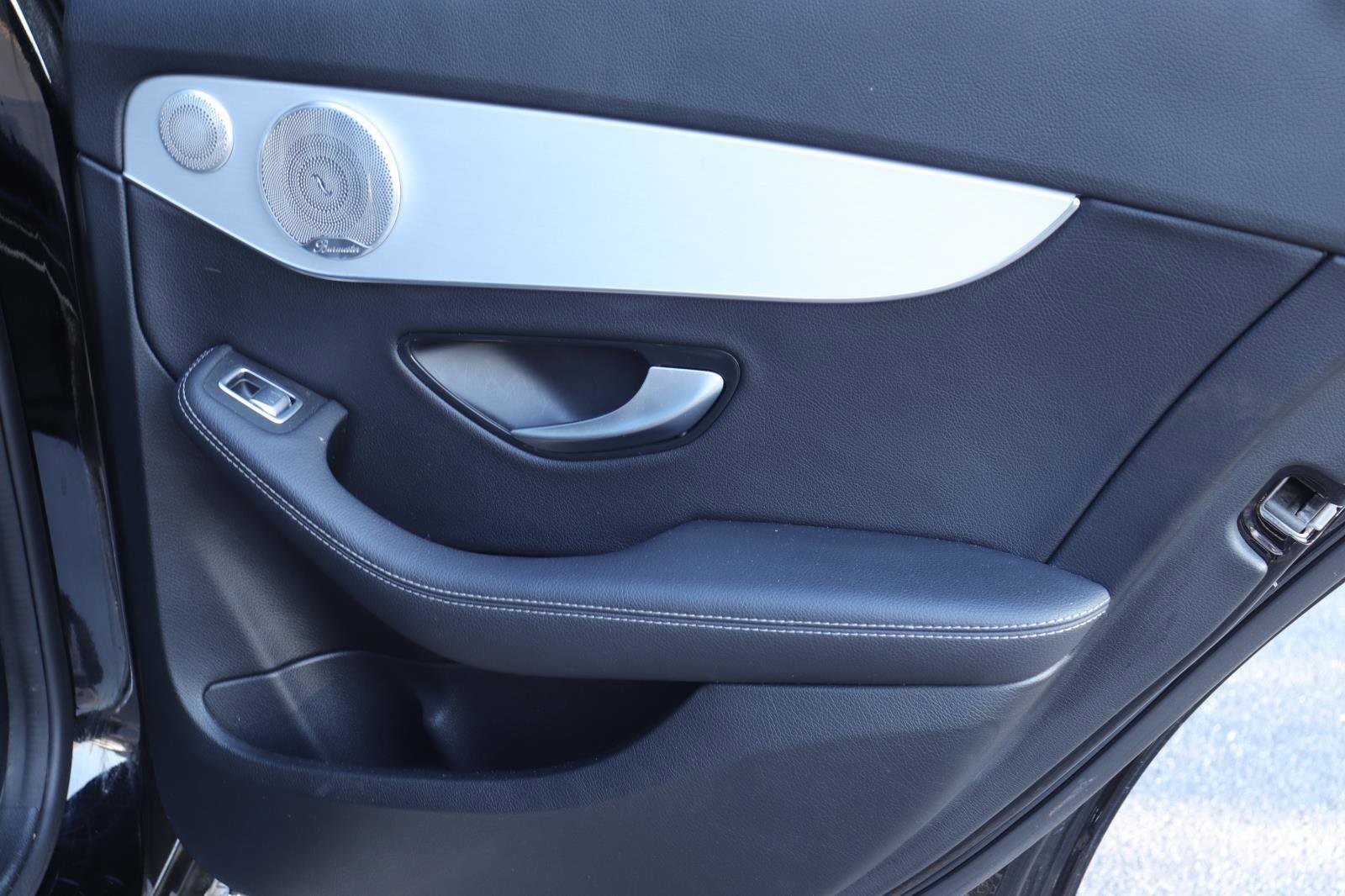 Used 2021 Mercedes-Benz C 300 Sedan image 17