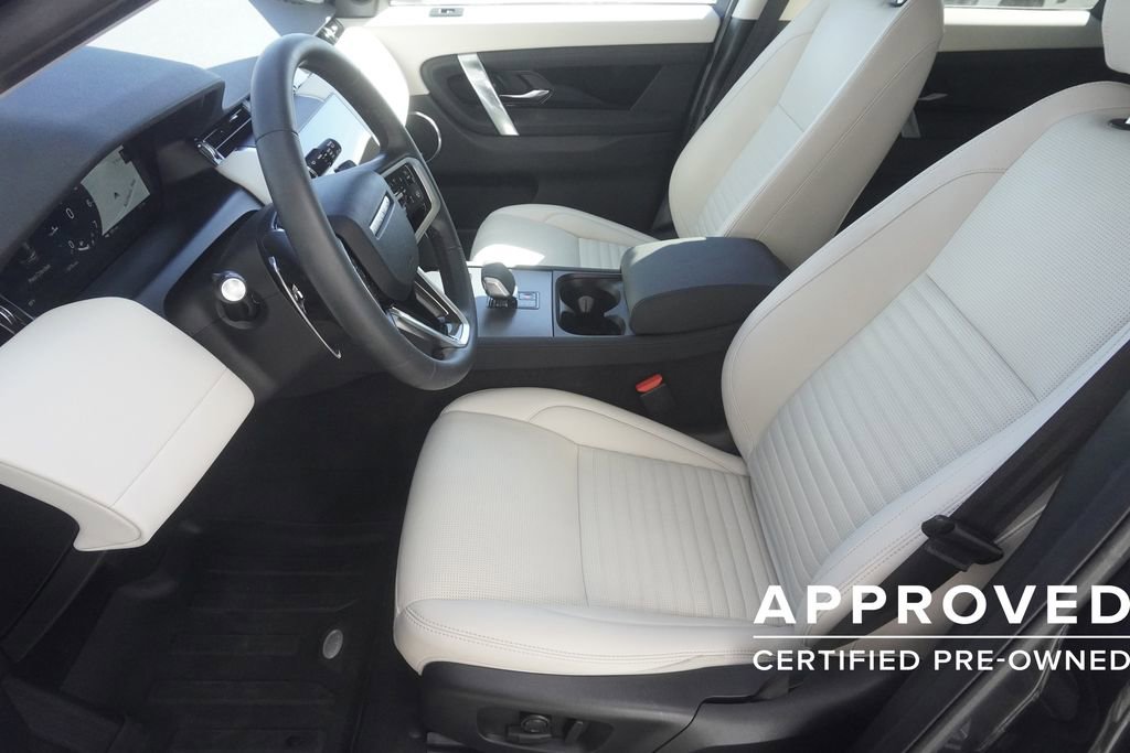 Used 2025 Land Rover Discovery Sport S image 19