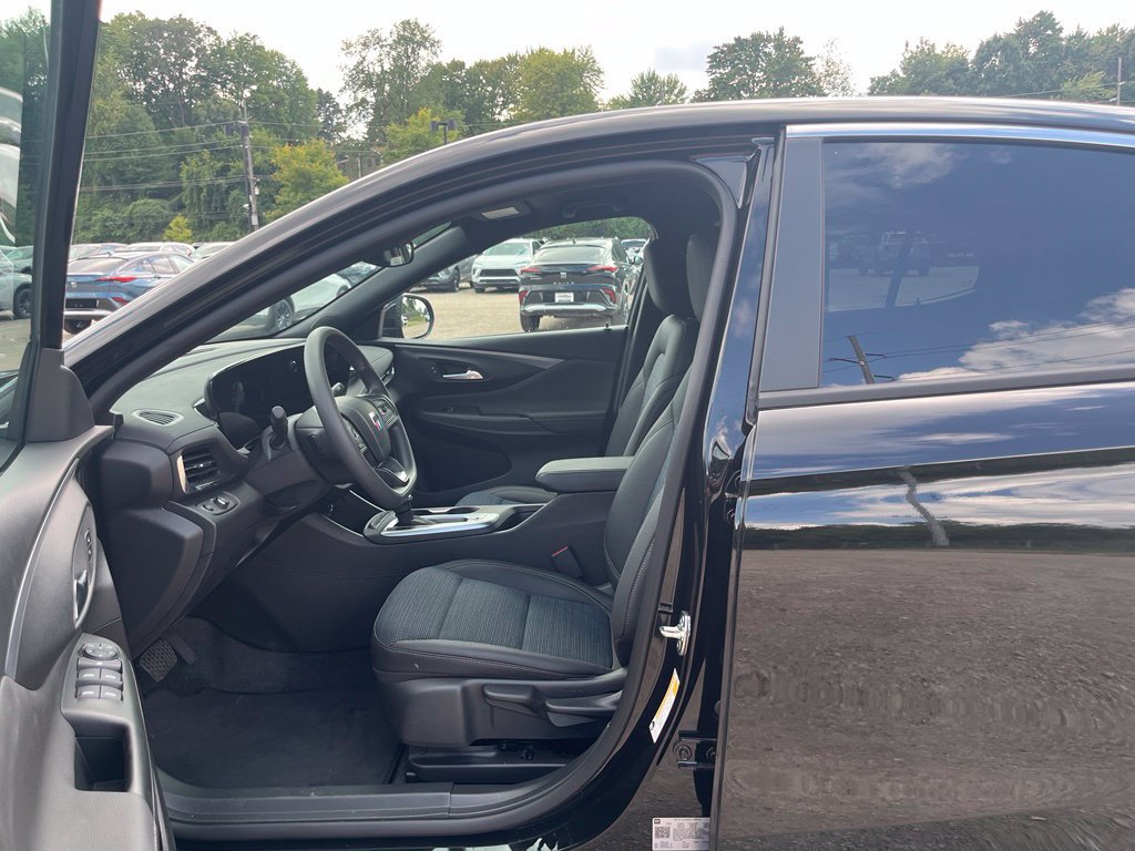 Used 2026 Buick Envista Preferred FWD image 19
