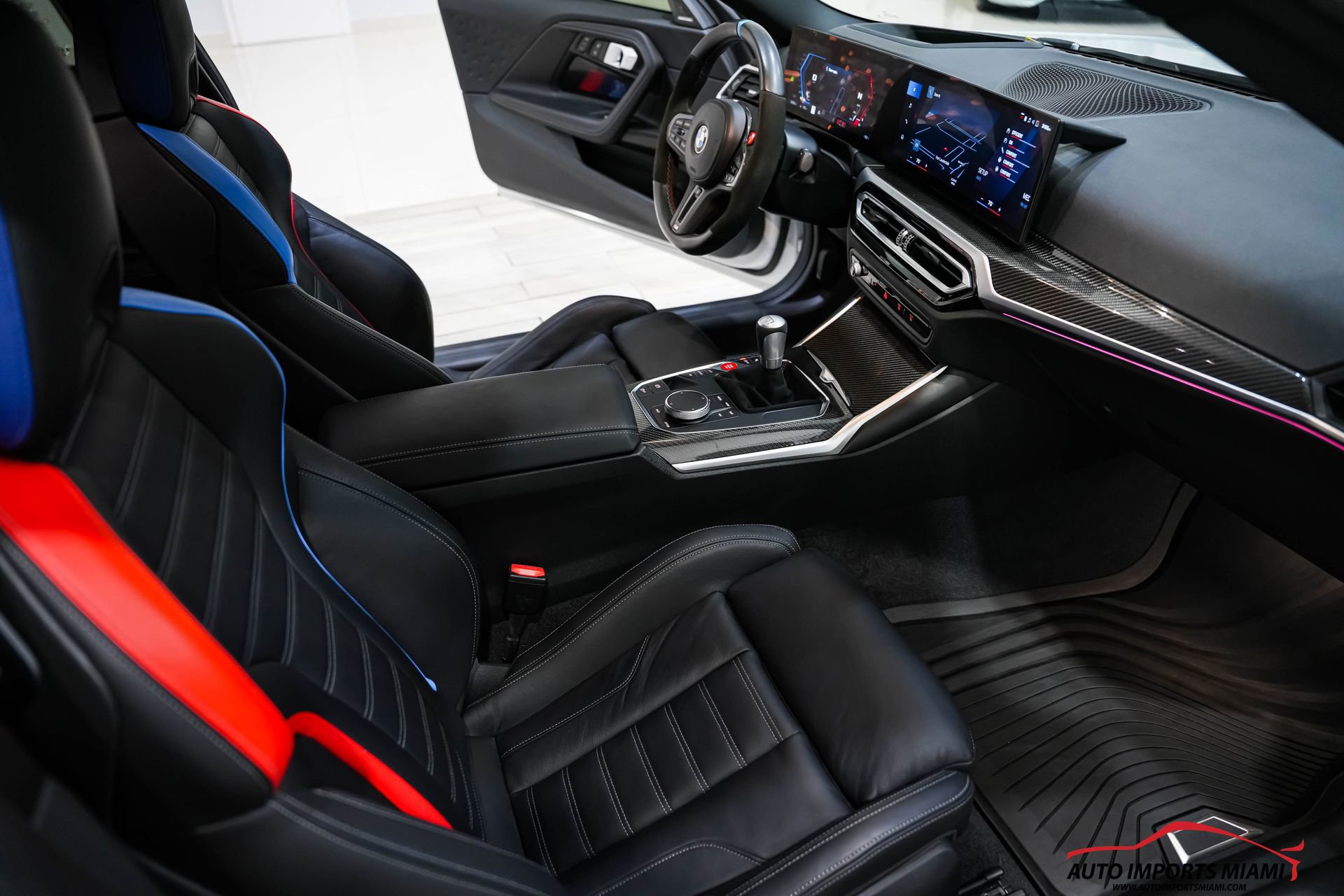 Used 2024 BMW M2 MANUAL w/ Lighting Package image 16