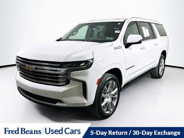 Used 2024 Chevrolet Suburban High Country w/ Premium Package image 3