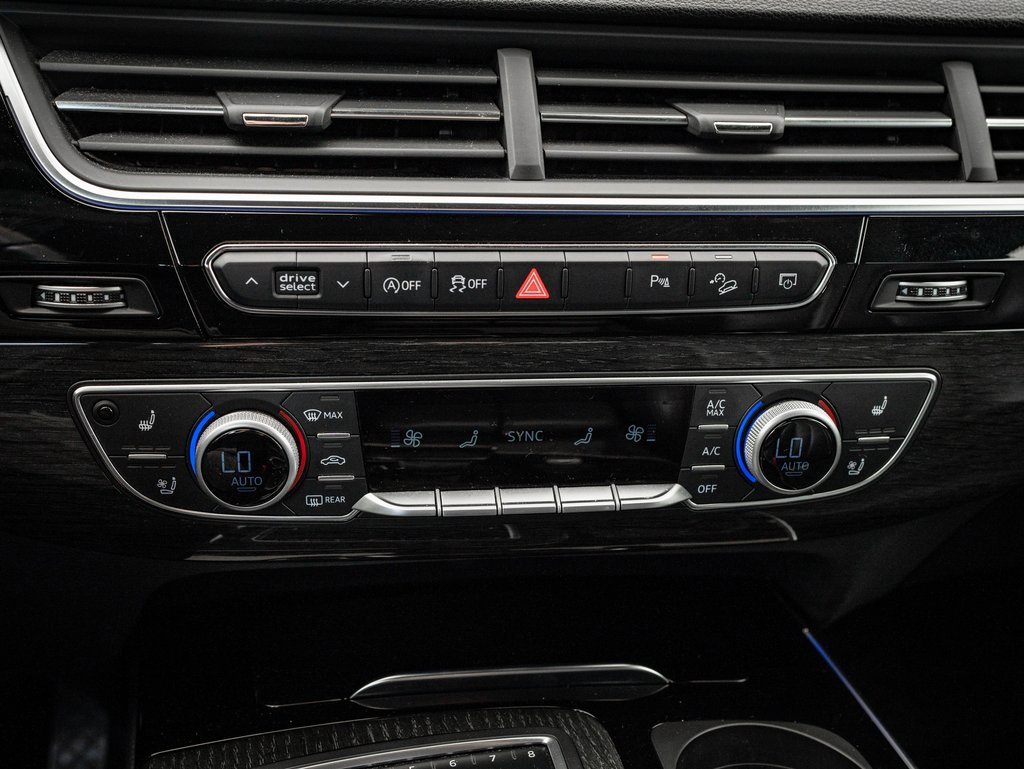 Used 2018 Audi Q7 3.0T Prestige w/ Prestige Package image 39