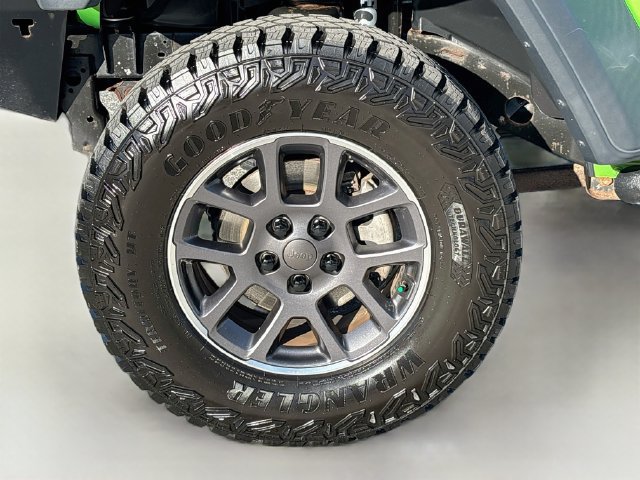 Used 2018 Jeep Wrangler Sport AWD/4WD image 28