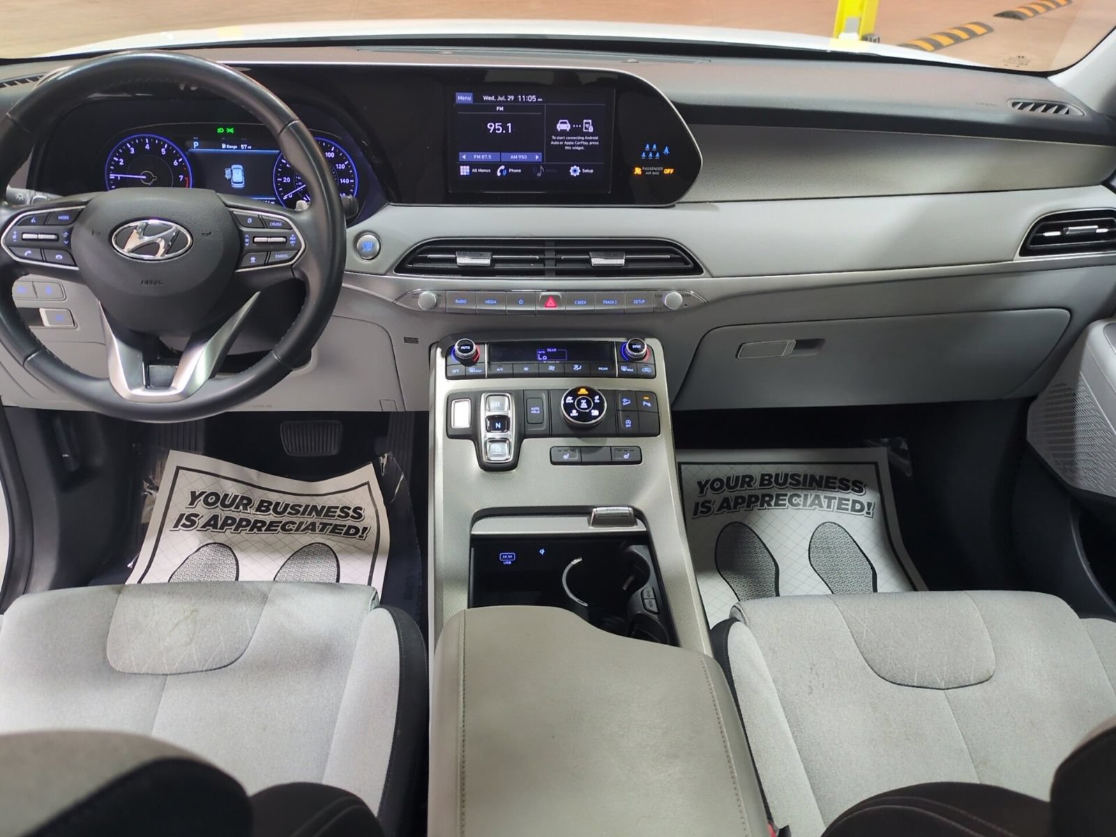 Used 2022 Hyundai Palisade SEL w/ Convenience Package AWD/4WD image 18