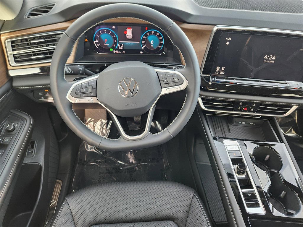 New 2026 Volkswagen Atlas SE image 2