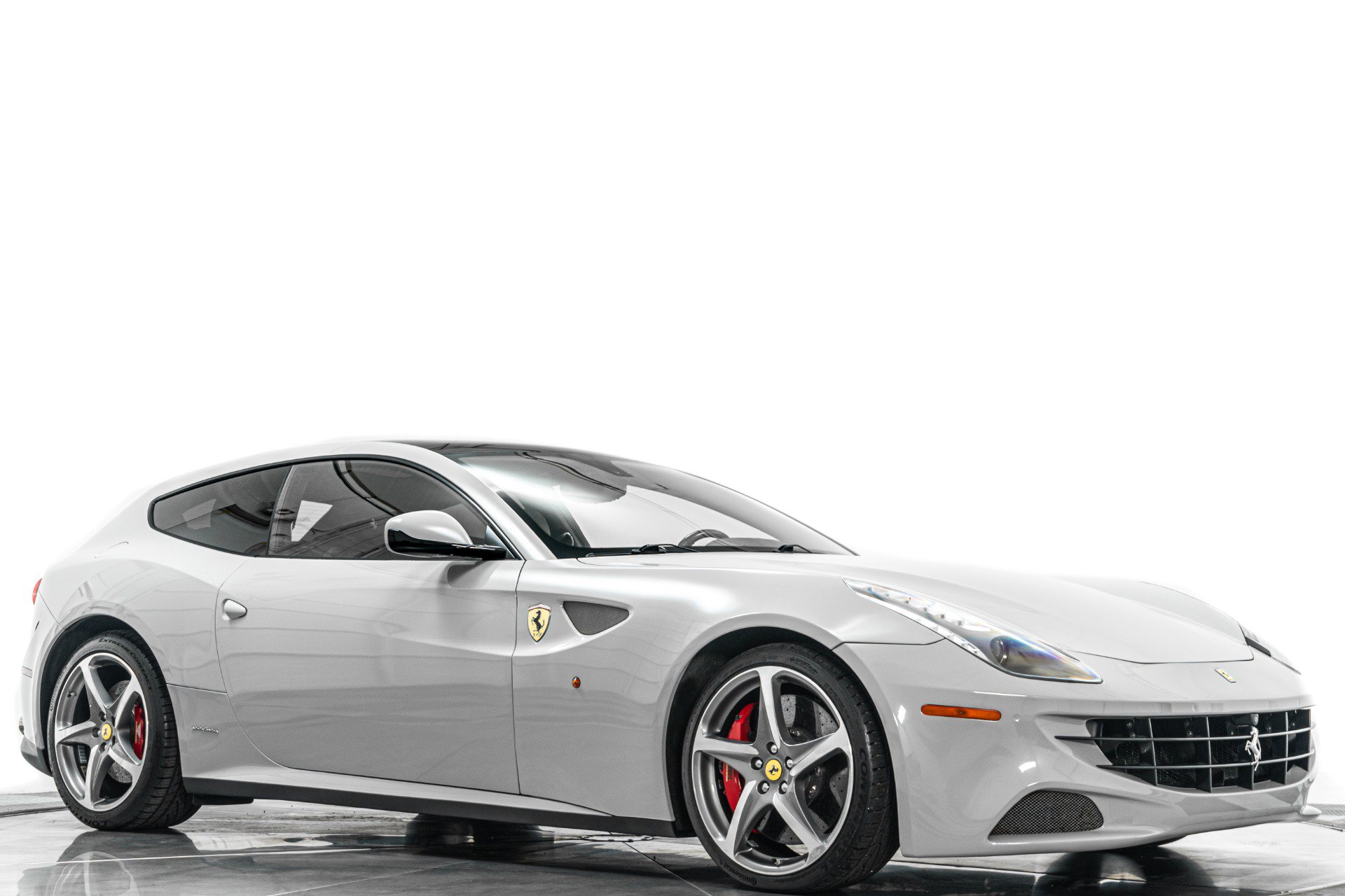 Used 2014 Ferrari FF AWD/4WD image 30