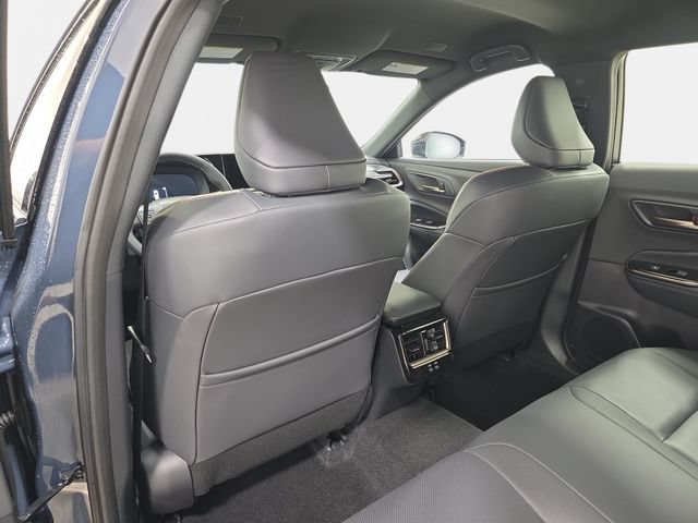 Certified 2025 Toyota Crown Signia AWD/4WD image 10