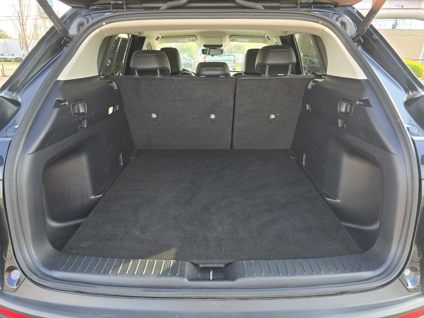 Used 2025 MAZDA CX-50 AWD 2.5 S w/ Preferred Package image 31