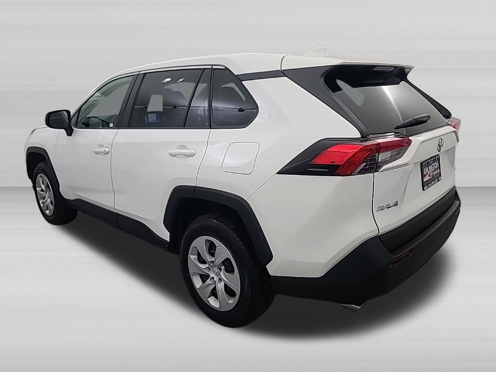 Used 2025 Toyota RAV4 LE AWD/4WD image 7