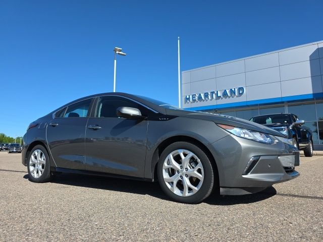 Used 2017 Chevrolet Volt Premier w/ Driver Confidence II Package FWD image 2