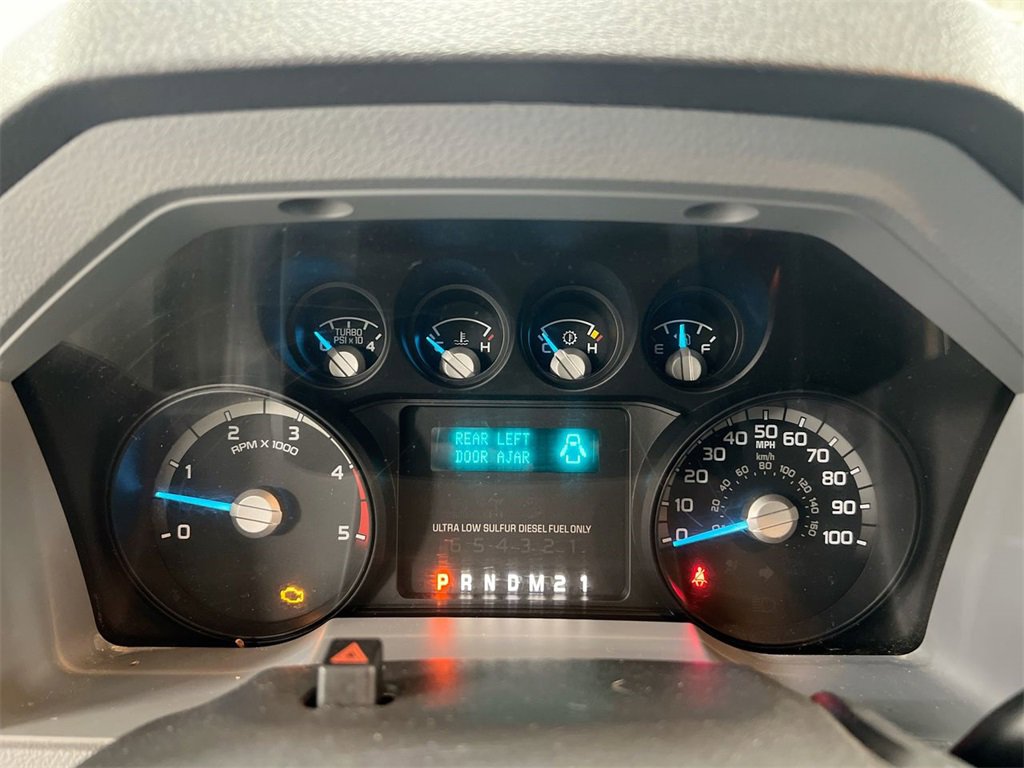 Used 2011 Ford F250 XLT w/ XLT Interior Pkg image 11