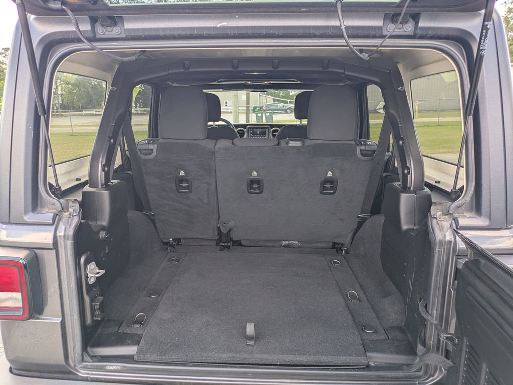 Used 2019 Jeep Wrangler Unlimited Sport S image 13