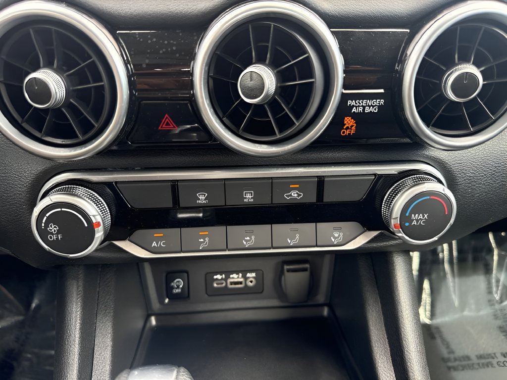 Used 2024 Nissan Sentra SV w/ Lighting Package FWD image 15