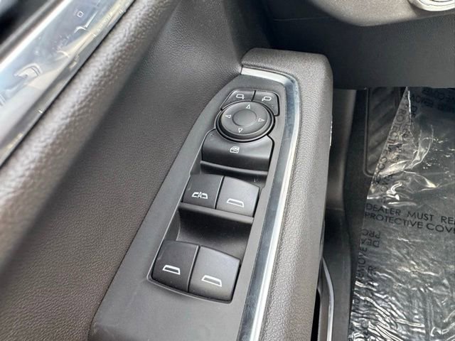 Used 2025 Chevrolet Silverado 1500 LT Trail Boss w/ Convenience Package II AWD/4WD image 32