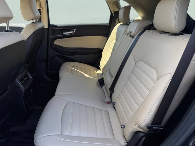Used 2022 Ford Edge SEL w/ Convenience Package AWD/4WD image 14