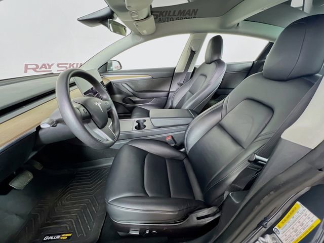 Used 2022 Tesla Model 3 image 10