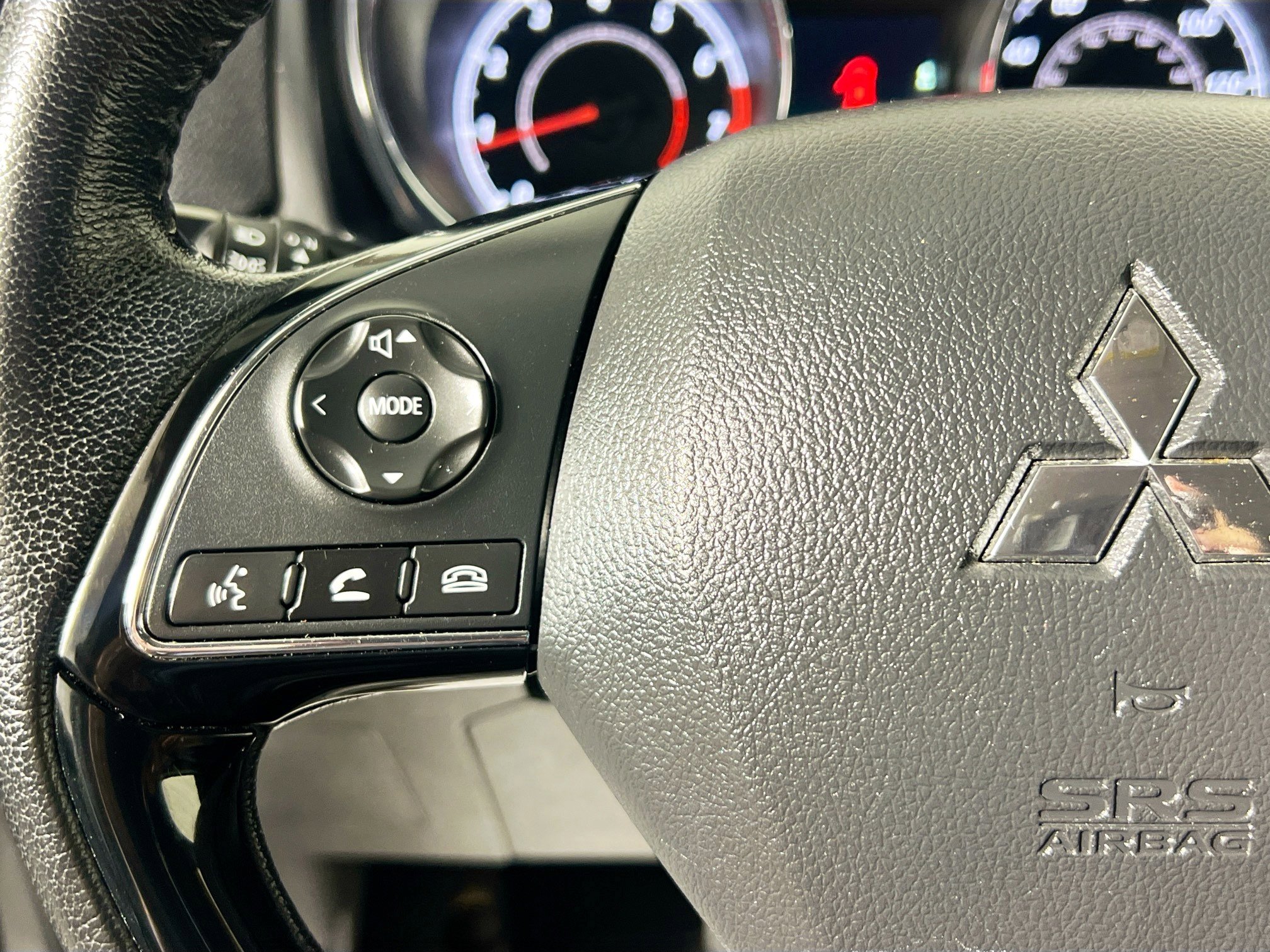 Used 2024 Mitsubishi Outlander Sport SE AWD/4WD image 18
