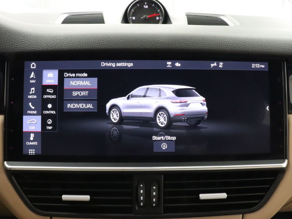 Used 2020 Porsche Cayenne AWD/4WD image 28