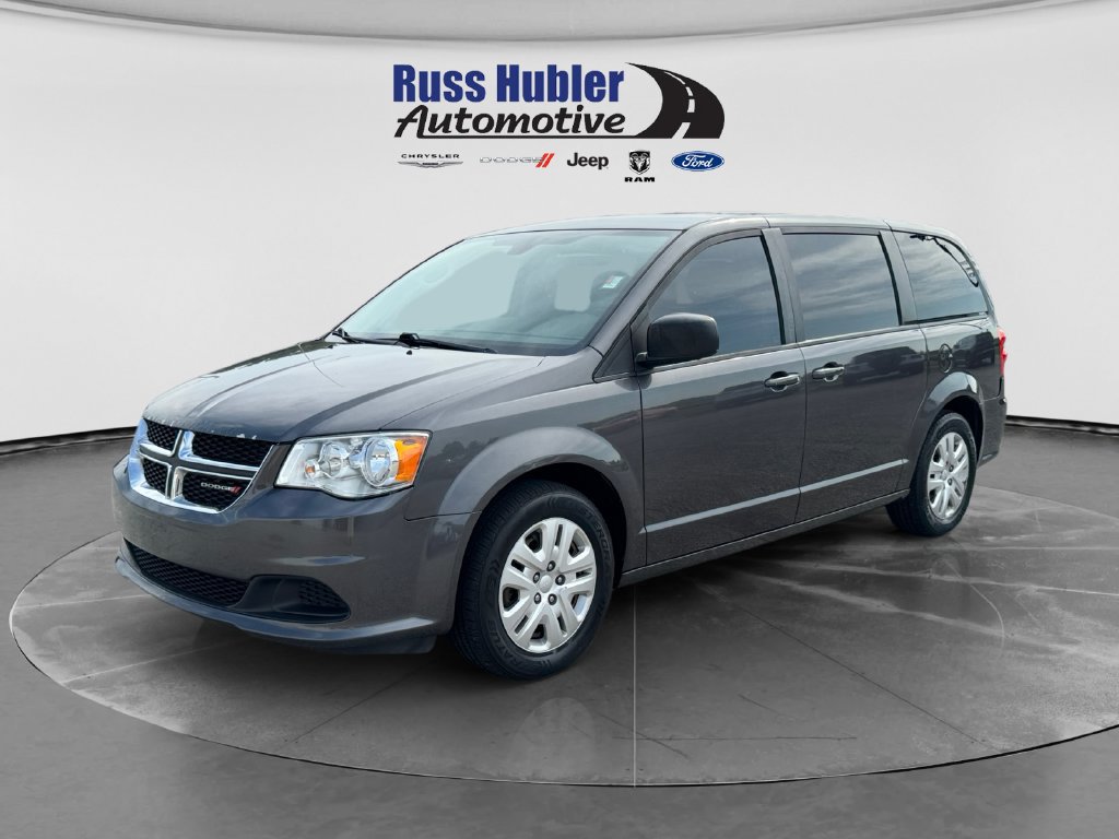Used 2018 Dodge Grand Caravan SE w/ UConnect Hands-Free Group