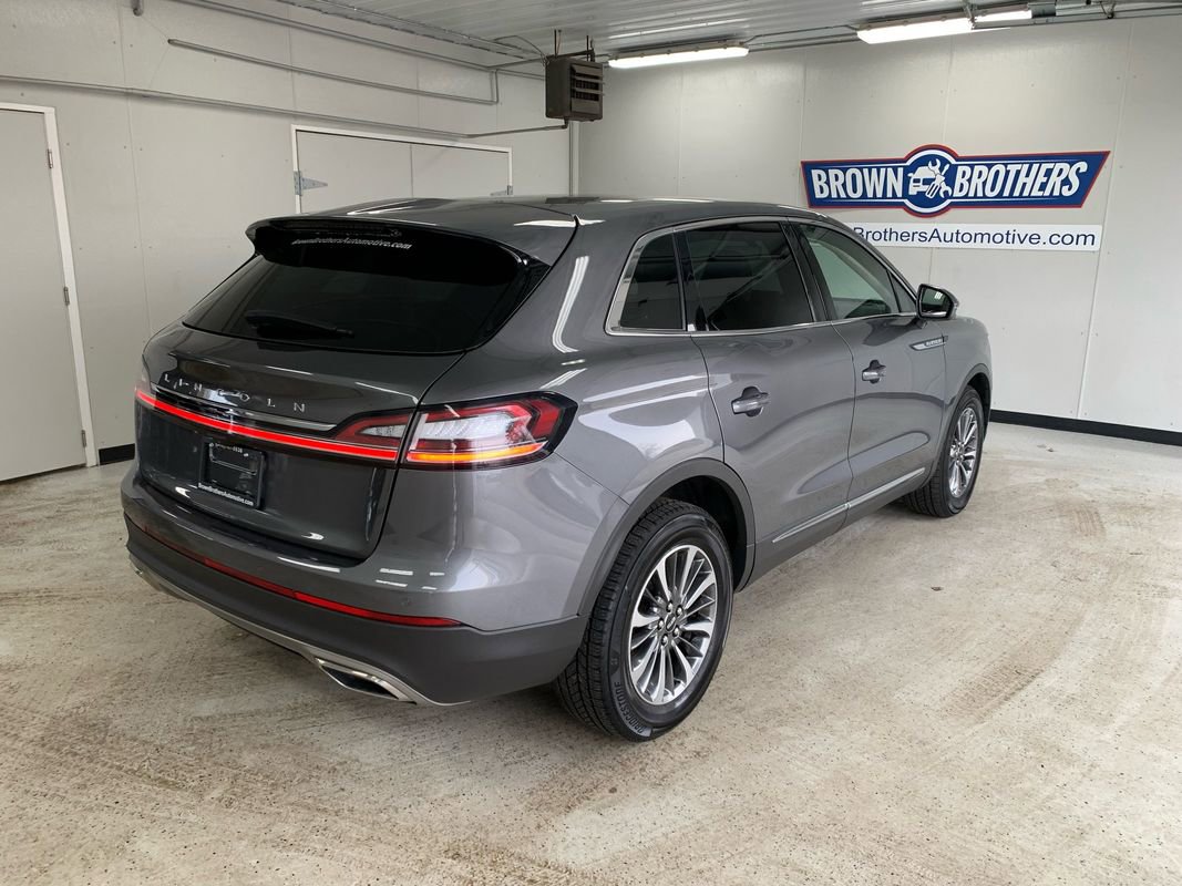 Used 2023 Lincoln Nautilus AWD image 8