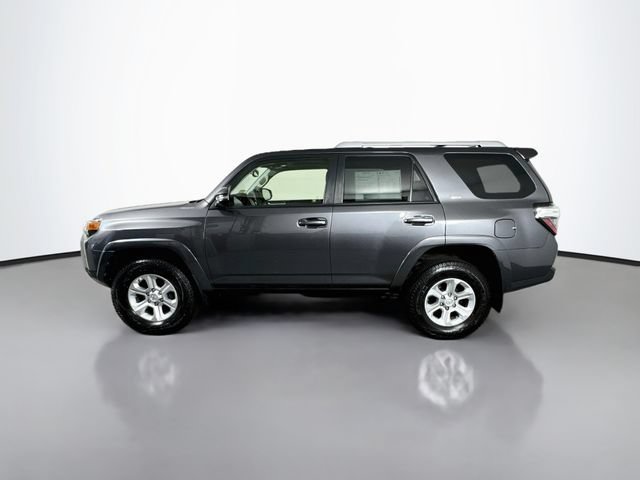 Used 2018 Toyota 4Runner SR5 Premium AWD/4WD image 5
