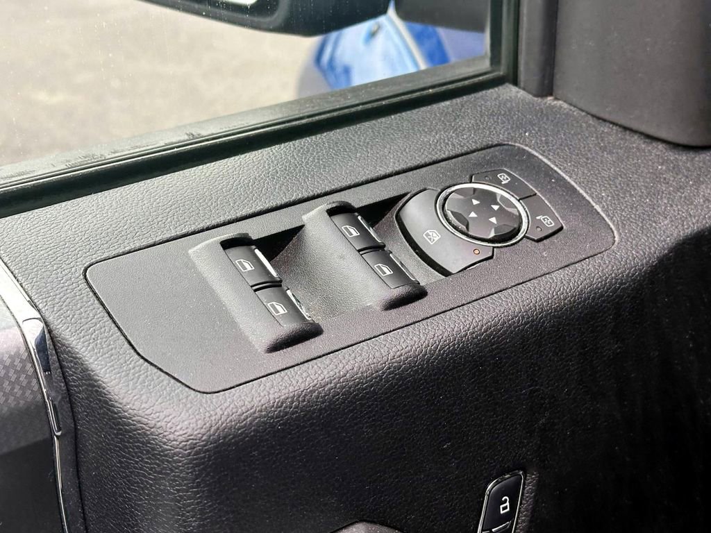 Used 2017 Ford F150 XLT image 16