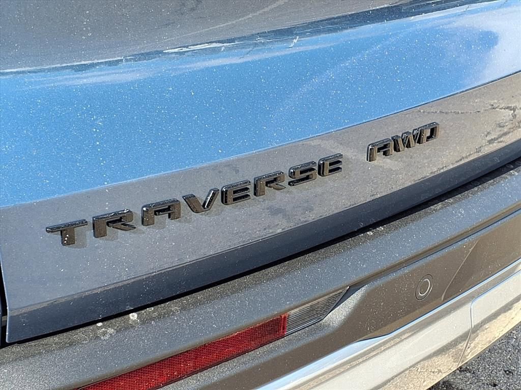 New 2026 Chevrolet Traverse Z71 w/ Enhanced Driving Package image 8