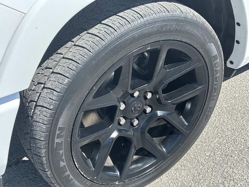 Used 2021 RAM 1500 Laramie image 8