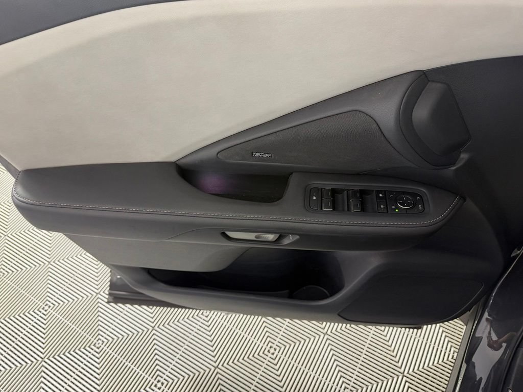 Used 2025 Lexus TX 550h AWD Plug-In Hybrid w/ Technology Package image 26