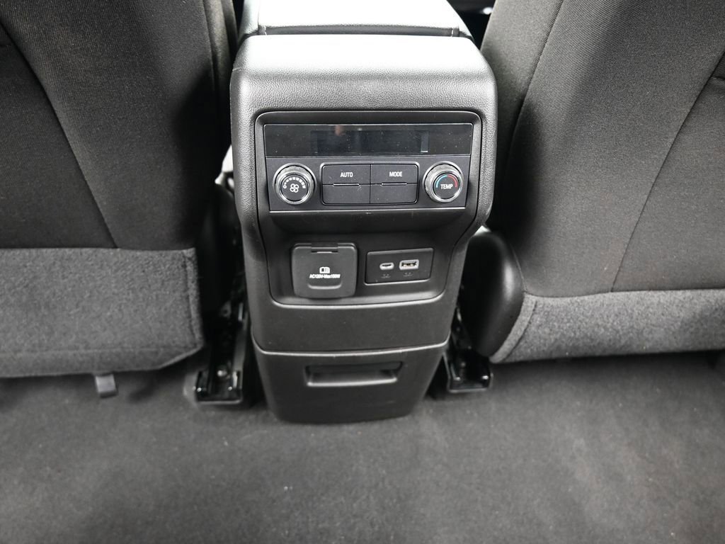 Used 2023 GMC Acadia SLE w/ Driver Convenience Package image 39