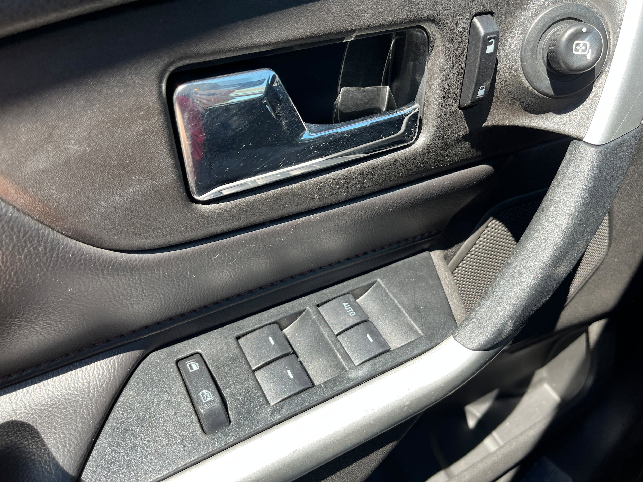 Used 2013 Ford Edge Limited AWD/4WD image 19