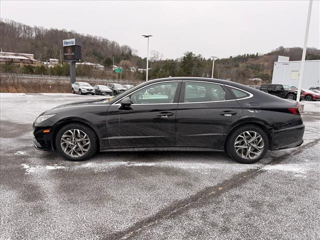 Used 2023 Hyundai Sonata SEL w/ Cargo Package image 3