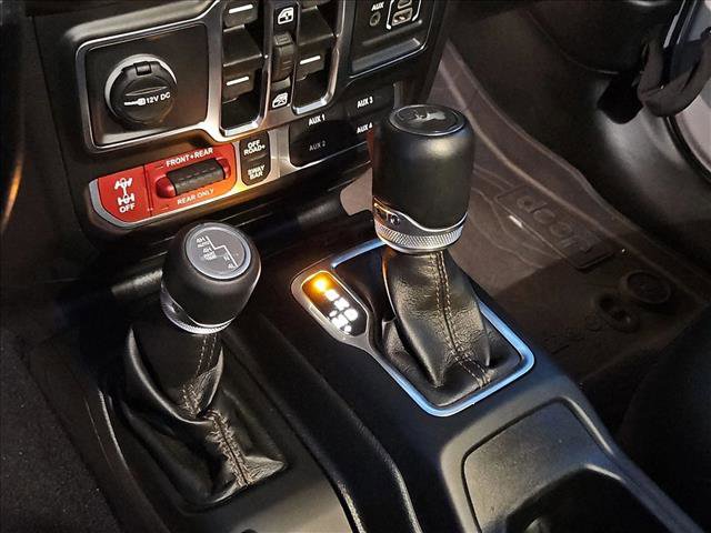 Used 2022 Jeep Wrangler Unlimited Rubicon w/ Xtreme Recon 35" Tire Package image 12